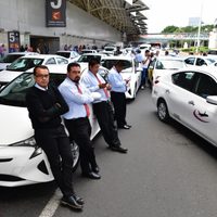 Por bloqueos, usuarios de redes sociales convocan a boicot contra taxistas