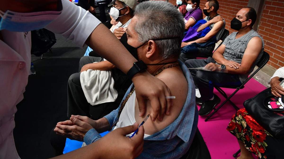 Aplicación de refuerzo para personas de 50 a 50 años