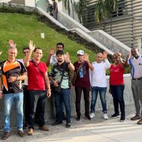 Mil profesionales de la salud llegan a Acapulco; se reactivarán bancos esta semana