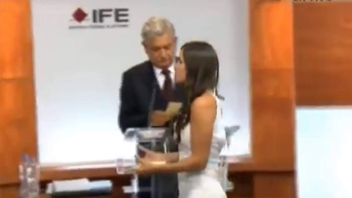 AMLO en el debate presidencial de 2012