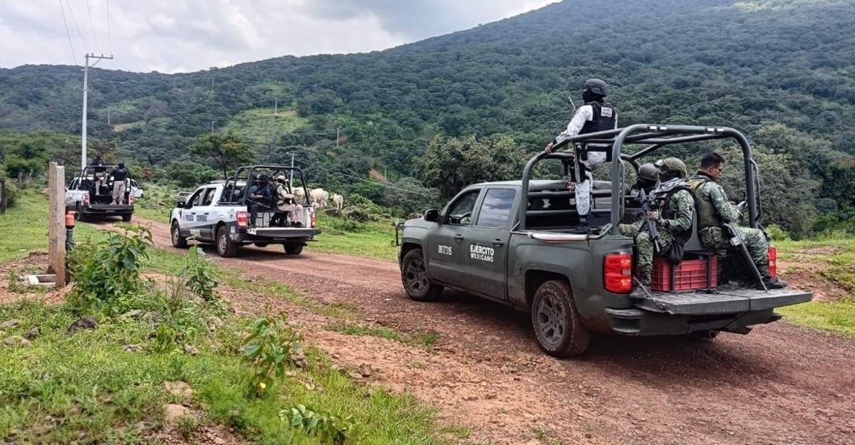 Elementos de la Sedena, Guardia Nacional y Guardia Civil buscan a los desaparecidos