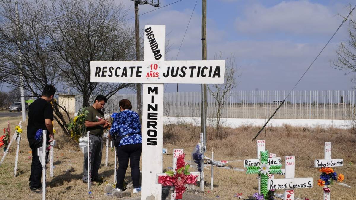 Memorial en la mina Pasta de Conchos
