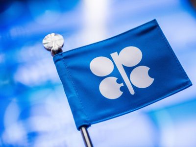 El petróleo arranca la semana con ganancias por aumento de la demanda en el hemisferio norte
