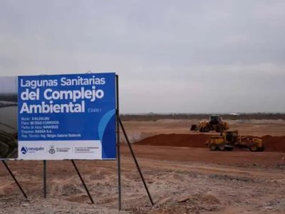 Mapuches exigen detener la construcción de la planta de líquidos cloacales en la meseta
