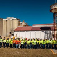 Cemex conmemora 120 años de construir confianza