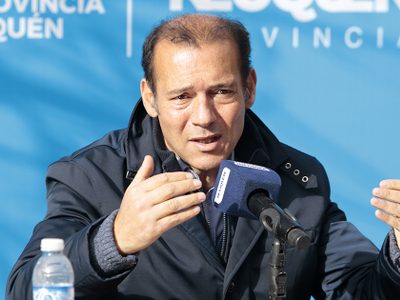 Omar Gutiérrez llamó a la población neuquina a completar la vacunación
