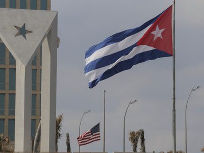 La Administración Biden levanta la designación de Estado patrocinador del terrorismo a Cuba