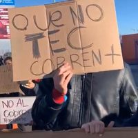 Protestan contra el cobro extra de 32 mil pesos al semestre en el Tec por estacionamiento y transporte
