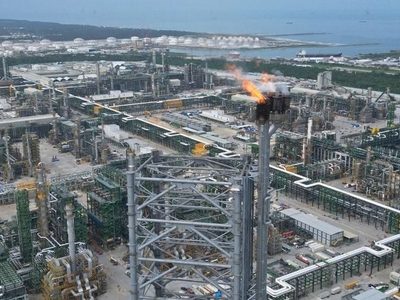 En Paraíso temen a riesgos por la refinería de Dos Bocas y exigen plan de protección civil