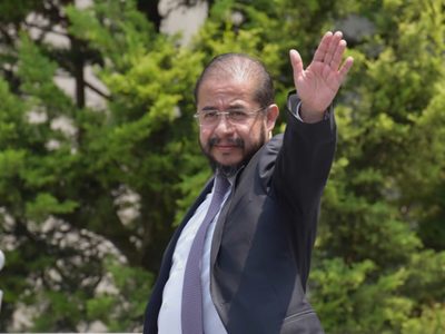 '¡Cobardes!”, llama Hugo Eric Flores a magistrados que declararon la muerte del PES