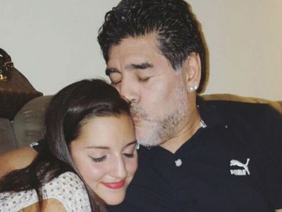 En medio del dolor, Jana Maradona escribió un mensaje que nos erizó la piel: "Las que ya no están"
