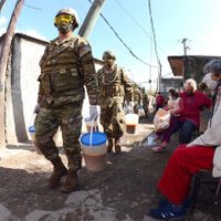 Héroes anónimos en alerta: detectan el primer posible contagio dentro del Ejército Argentino