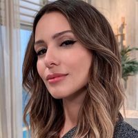 Al estilo Miami: sin darse cuenta, Pampita dejó entrever parte del paradisíaco jardín de su casa
