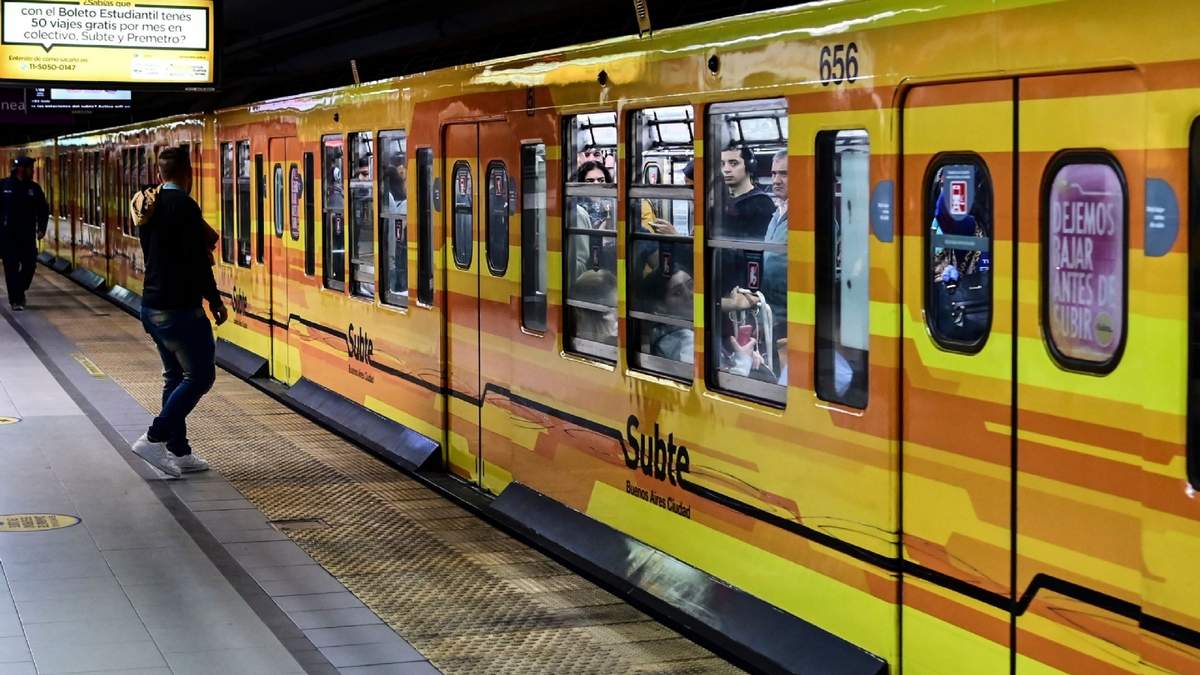 Subte. Fuente: (Twitter)