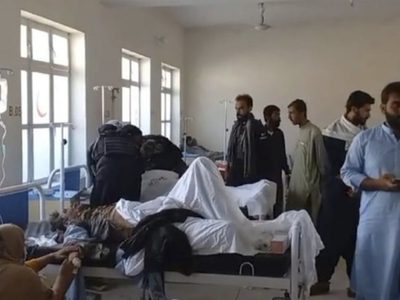 Pakistán: 52 muertos al explotar bomba durante festividad religiosa