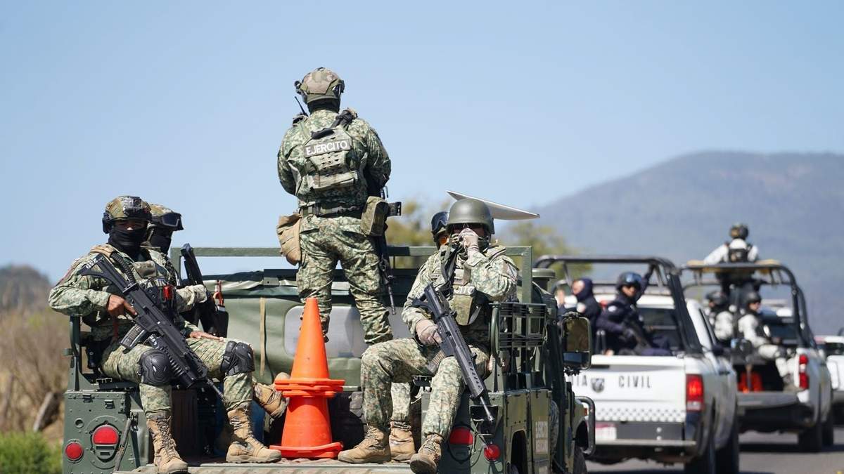 Presencia militar en Michoacan. Paliativo contra la narcoviolencia