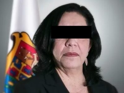 Dictan medidas cautelares a exsecretaria de Finanzas del gobierno de Cabeza de Vaca