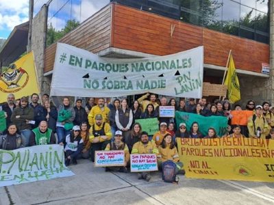 Trabajadores del Parque Nacional Lanín rechazan los despidos que consideran injustificados