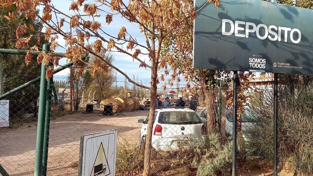 El depósito de la Cooperativa de Luz de Plottier, donde fueron hallados los transformadores con PCB. Fuente: (Ministerio Público Fiscal)