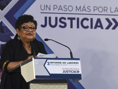 Ernestina Godoy formaliza su intención de ser ratificada como fiscal de la CDMX
