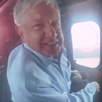 AMLO anuncia programa contra inundaciones en Tabasco