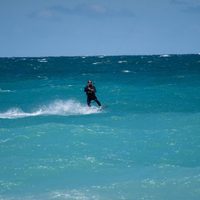 Viento, mar y adrenalina: la costa de Río Negro que se consolida como paraíso de los deportes acuáticos