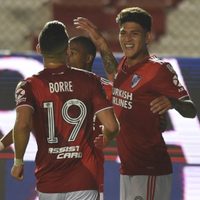 River aplastó a Nacional por 6 a 2: los récords que rompió y los detalles de la serie con Palmeiras