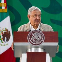 AMLO revira a Anaya: que haga lo que crea conveniente, es un "chueco", un "hipócrita"