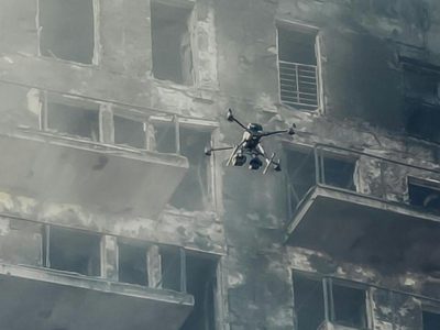 Sube a 10 el número de muertos en el incendio de un edificio en Valencia
