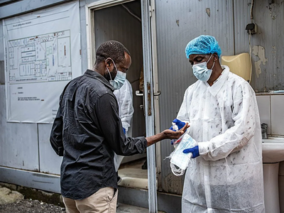 Hay más de 500 casos sospechosos de ébola en una provincia del Congo: Médicos Sin Fronteras