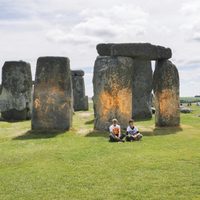 Stonehenge no presenta daños tras ser rociado con pintura por manifestantes climáticos