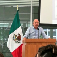 'Tengo la impresión de que México votará masivamente y que ganará el puntero de las encuestas”: Krauze