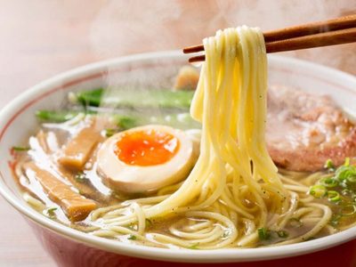No lo compres más: prepará tu propio ramen en casa en menos de 10 minutos para una cena exprés