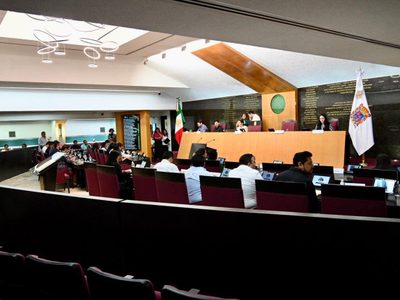 Legisladores aprueban regreso del fuero por temor a persecución política de Layda Sansores