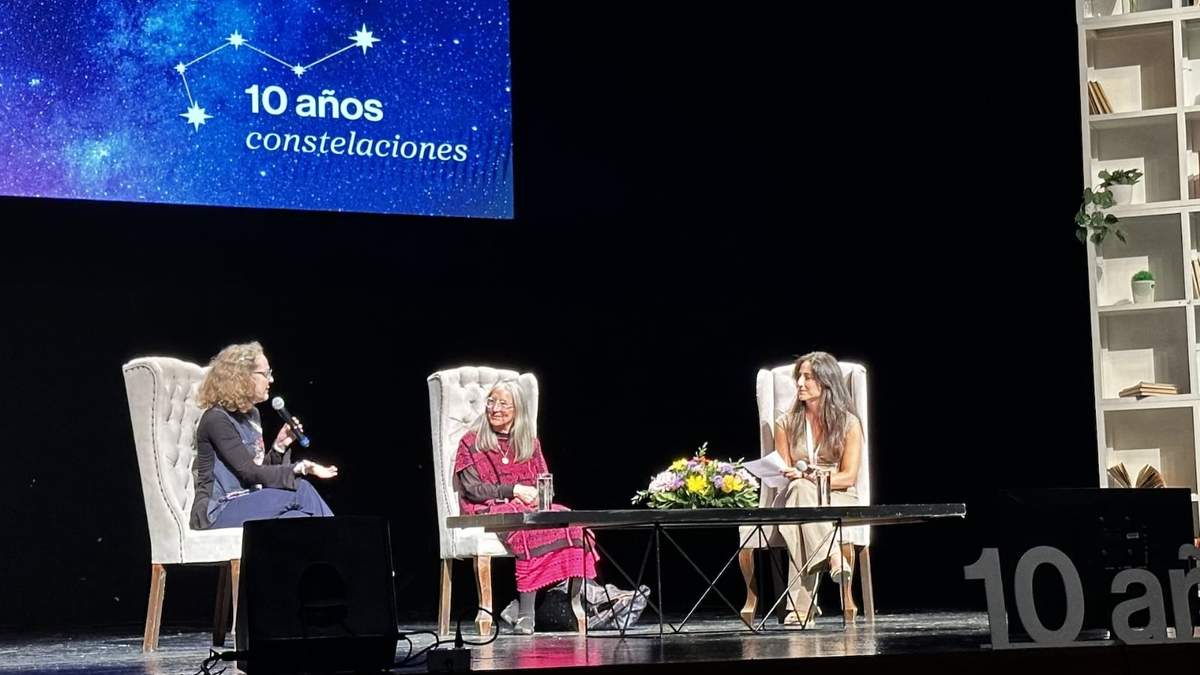 Se realizó el primer diálogo en el marco del ciclo “Constelaciones” con las reconocidas astrónomas y divulgadoras científicas Julieta Fierro y Leticia Carigi en conversación con Paula Rosas