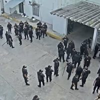 Layda Sansores exhibe maltrato y abusos contra internos en penal de Campeche (Video)