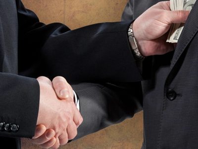 El Gobierno creará una fiscalía para investigar corrupción de funcionarios públicos
