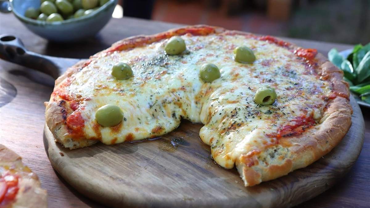 Pizza al molde sin TACC. Fuente: (X)