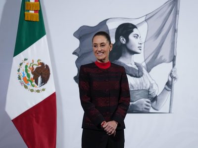 Sheinbaum continuará con deportaciones voluntarias y mantendrá los albergues en la frontera norte
