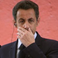 Nicolas Sarkozy, expresidente de Francia, es condenado a tres años de cárcel
