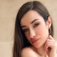 Adara Molinero no aguantó más y mostró el resultado de la cirugía: “Han quedado muy pequeñitas”