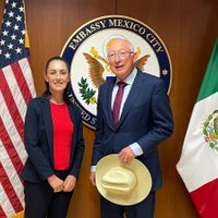 Sheinbaum y Ken Salazar sostienen “productiva reunión”