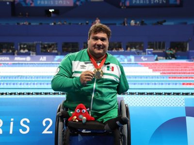 Arnulfo Castorena gana oro en paralímpicos de París 2024