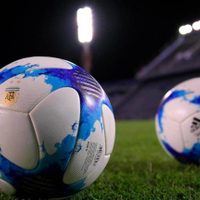 El club argentino que pasó de la disputa con un hipermercado al reclamo de deuda con River