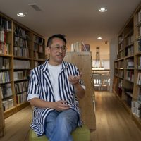 Librerías en chino prosperan en el extranjero mientras China endurece control interno