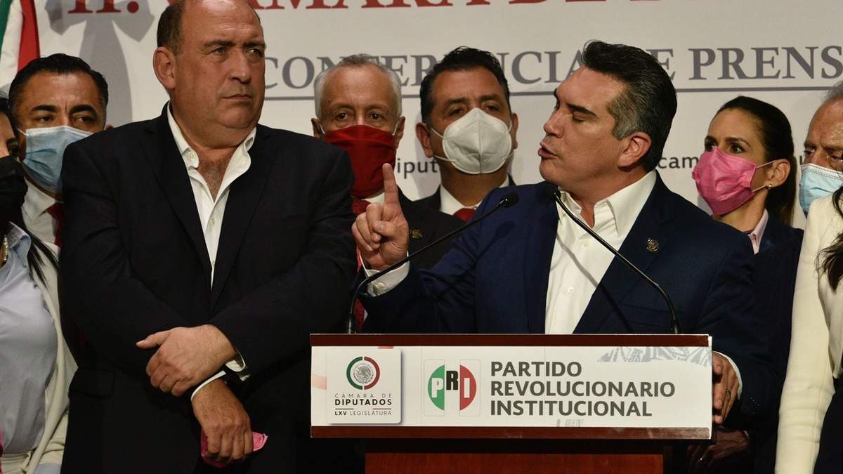 Conferencia del PRI en San Lázaro