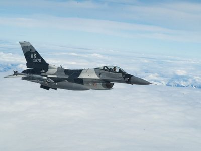 EU y Canadá despliegan una patrulla en el Ártico tras detectar aviones rusos cerca del espacio aéreo