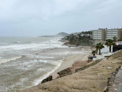 Tormenta tropical Ileana se dirige a Los Cabos con fuertes lluvias