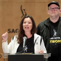 Actores de Hollywood se unen a guionistas en huelga histórica en la industria