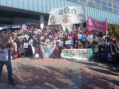 Una nueva semana de conflicto docente comenzó con protestas, volanteadas y una gira mediática en Buenos Aires
